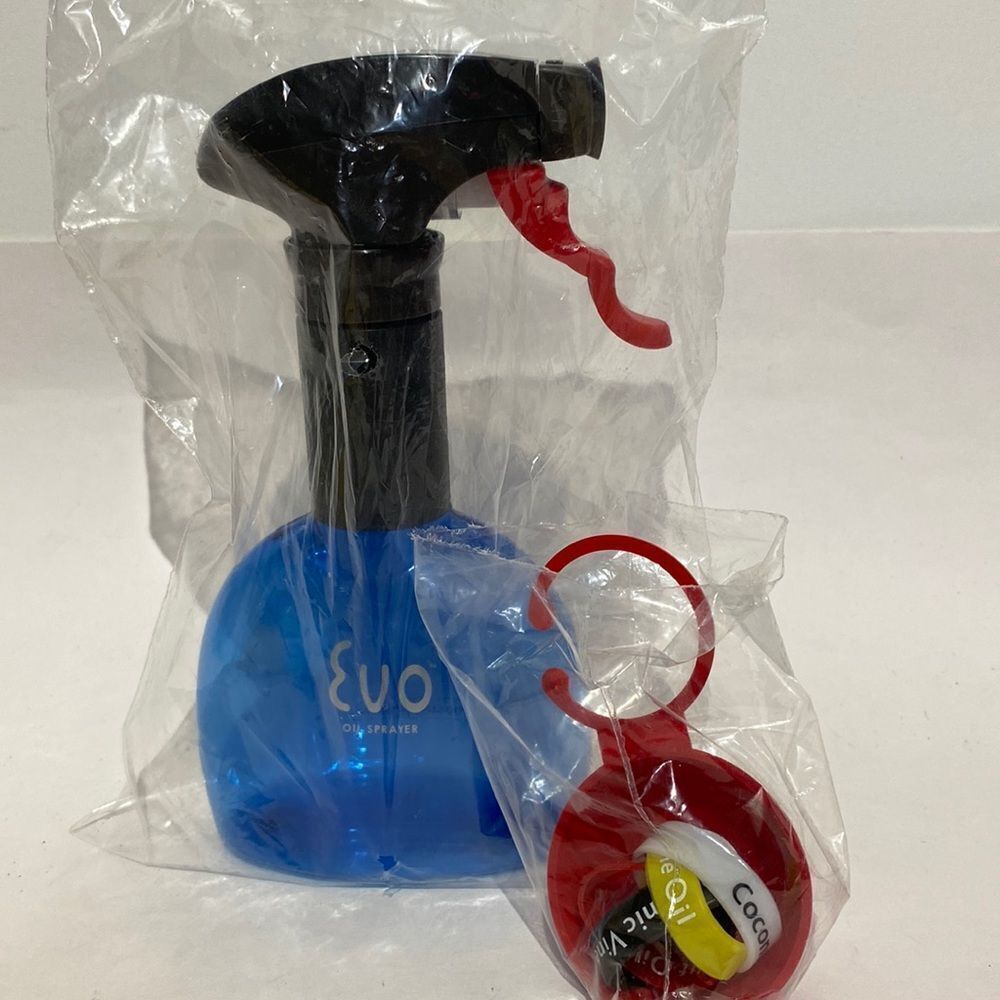Evo Multicolor Plastic‎ Oil Bottle Sprayer With Label Bands NWT